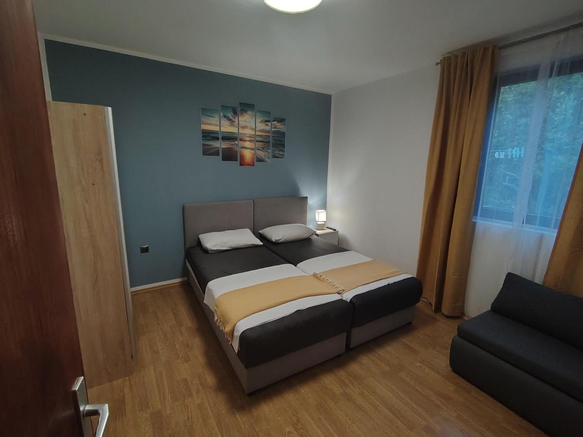 Apartman Hric -50M Od Plaze- Mali Lošinj Exteriör bild